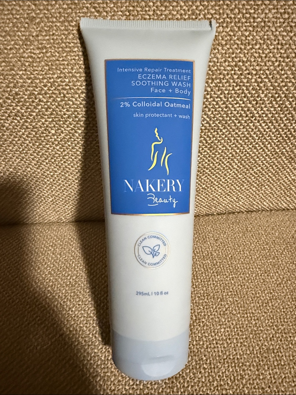 Nakery Beauty Eczema Relief Soothing Wash - Blue & White Tube